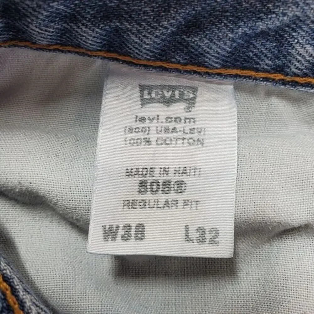 Levi's 505 Regular Fit Men's Jeans Blue‎ Size 38x32 (34x31) Medium Wash